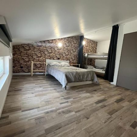Gite1 Pour 6 Personnes Anneyron Экстерьер фото