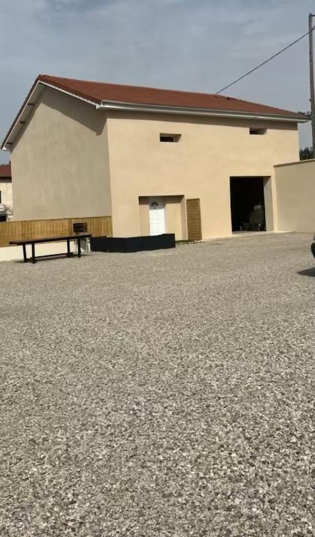 Gite1 Pour 6 Personnes Anneyron Экстерьер фото